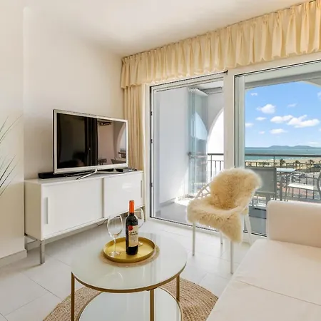 Apartment Welcs Estudio 057 Emp Frente Al Mar